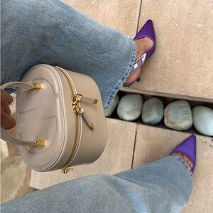 CD Signature Vanity Case